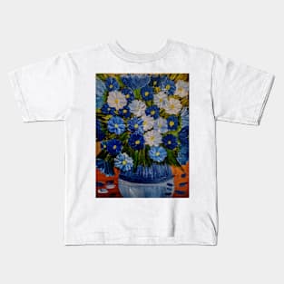 A beautiful bouquet flowers in a glass vase Kids T-Shirt